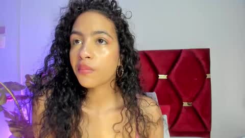 AntonellaHall  online show from October 11, 12:36 pm