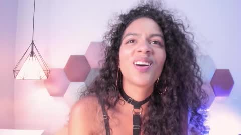 AntonellaHall  online show from March 11, 7:31 pm