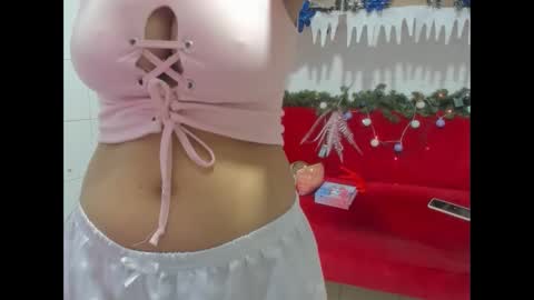 Snapshot of antonellakling_ chatting on December 26, 9:55 am ANTONELLA online show from December 26, 9:55 am