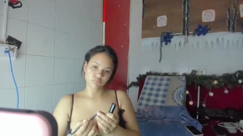 Snapshot of antonellakling_ chatting on December 28, 8:16 am ANTONELLA online show from December 28, 8:16 am