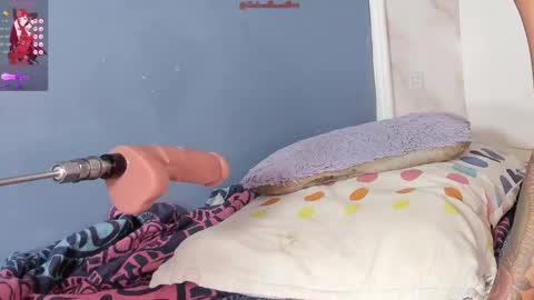 Snapshot of antonellasmith0 chatting on January 22, 6:52 pm ANTO online show from January 22, 6:52 pm