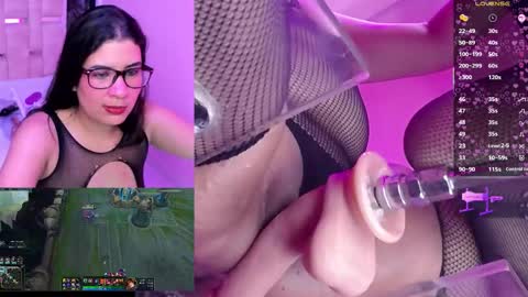 Snapshot of antonellavega__ chatting on September 30, 5:12 am Antonella online show from September 30, 5:12 am