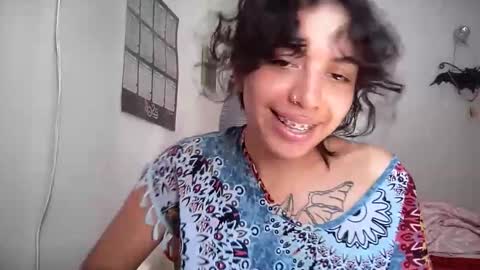 Snapshot of antoniabloom chatting on January 7, 4:53 pm Antonia online show from January 7, 4:53 pm