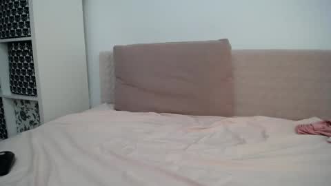 Snapshot of antoniamartin1 chatting on January 23, 4:26 pm Antonia online show from January 23, 4:26 pm