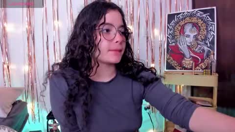 Antonia online show from January 3, 2:43 am