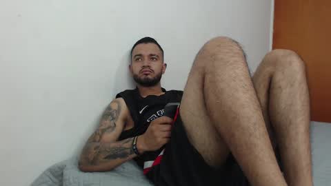 Snapshot of antony_smithh chatting on February 6, 6:35 pm antony_smithh online show from February 6, 6:35 pm