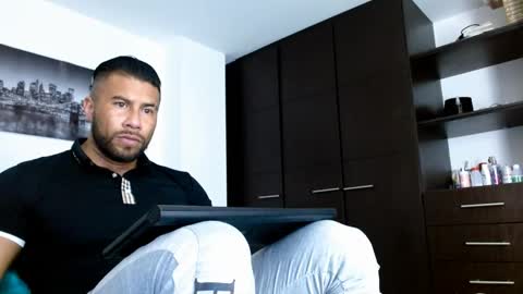 Snapshot of antonydangelo chatting on January 3, 11:44 pm ANTONY D ANGELO online show from January 3, 11:44 pm