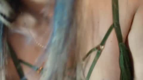 Snapshot of any_mour chatting on November 12, 5:57 pm any mour online show from November 12, 5:57 pm