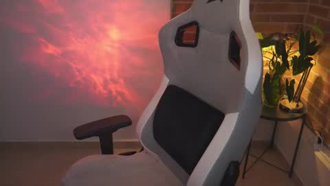 Snapshot of anyacute01 chatting on February 23, 12:41 am anya online show from February 23, 12:41 am