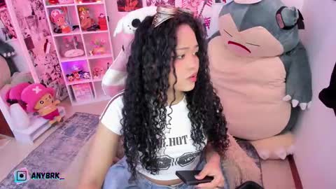 Snapshot of anyburkee chatting on December 1, 4:17 am Any online show from December 1, 4:17 am