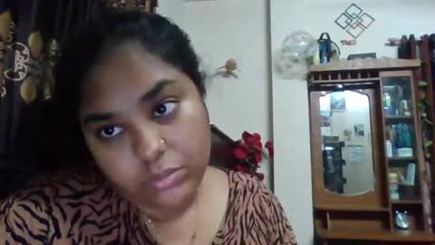 anydanyg online show from March 5, 8:42 pm