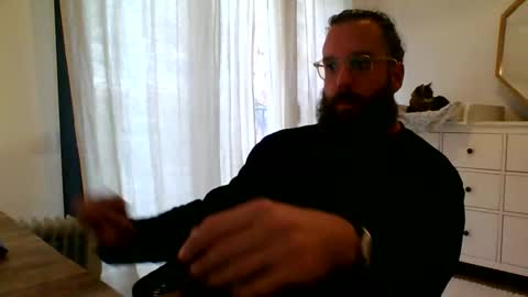 apc_3 online show from December 9, 3:11 pm