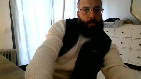 apc_3 online show from December 18, 3:22 pm