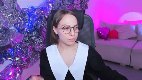 APHEX QUEEN online show from December 5, 5:17 pm