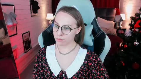 APHEX QUEEN online show from December 11, 1:06 pm