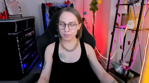 APHEX QUEEN online show from December 14, 7:57 pm