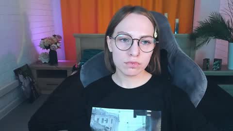 APHEX QUEEN online show from January 14, 12:24 pm