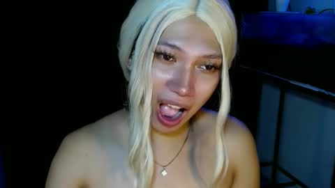 Snapshot of aphr0dite_x chatting on December 28, 2:54 am Roman Goddess online show from December 28, 2:54 am