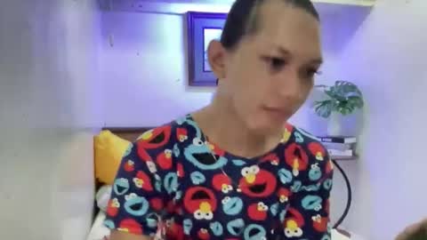 Snapshot of aphr0dite_x chatting on October 7, 9:28 am Roman Goddess online show from October 7, 9:28 am