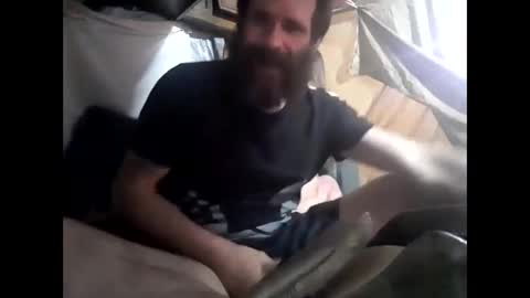 Snapshot of apocolypseanomaly chatting on December 13, 12:39 pm apocolypseanomaly online show from December 13, 12:39 pm