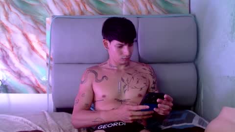 Snapshot of apolo01_ chatting on February 26, 8:44 pm Apolo online show from February 26, 8:44 pm