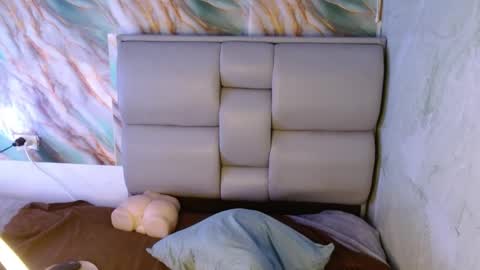 Snapshot of apolo01_ chatting on September 19, 9:15 pm Apolo online show from September 19, 9:15 pm