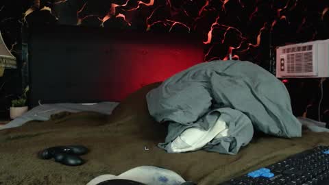 Snapshot of apolo01_ chatting on October 30, 10:43 pm Apolo online show from October 30, 10:43 pm