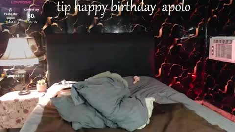 Snapshot of apolo01_ chatting on November 6, 12:11 am Apolo online show from November 6, 12:11 am