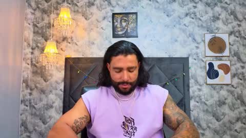 Apolo online show from December 4, 9:34 pm