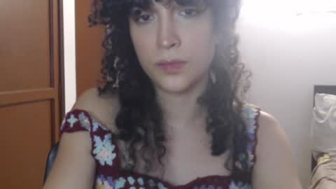 Snapshot of apolosbitch chatting on March 2, 11:20 pm Nix online show from March 2, 11:20 pm