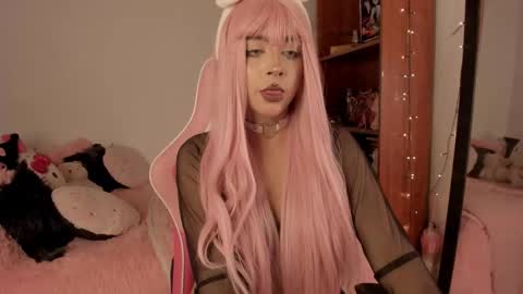 Snapshot of applebunny chatting on November 27, 7:38 pm online show from November 27, 7:38 pm