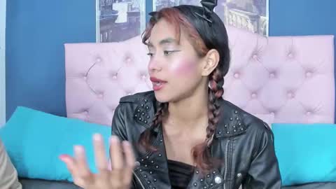 Snapshot of applehot_lr chatting on September 13, 2:11 am sofi y kevin online show from September 13, 2:11 am