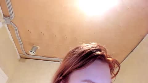 appleyummybuns online show from December 23, 4:32 am