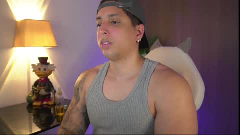 Snapshot of appolo_allen chatting on November 8, 3:29 am insta appolo master online show from November 8, 3:29 am