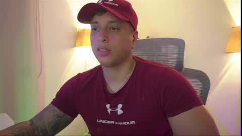 Snapshot of appolo_allen chatting on November 23, 3:28 am insta appolo master online show from November 23, 3:28 am