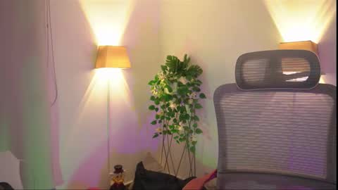 Snapshot of appolo_allen chatting on November 29, 4:59 am insta appolo master online show from November 29, 4:59 am