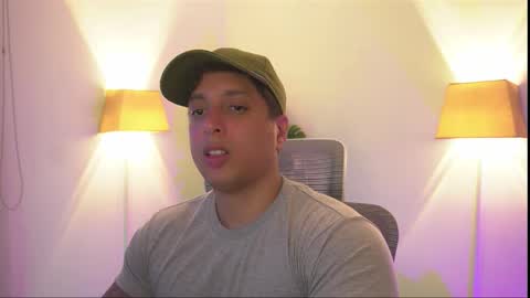 Snapshot of appolo_allen chatting on December 4, 10:40 pm insta appolo master online show from December 4, 10:40 pm