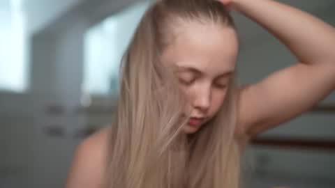  REYNA  my friend   online show from February 15, 8:44 am