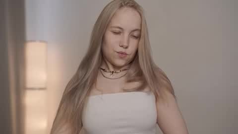  REYNA  my friend   online show from September 15, 9:42 am