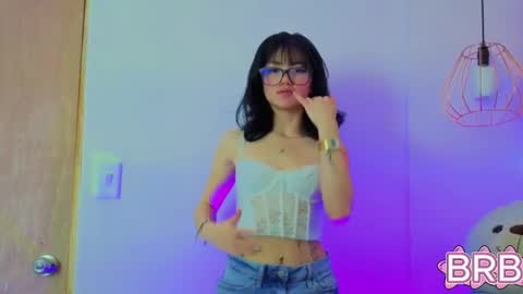   online show from April 7, 11:54 am