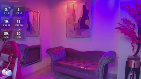 April  online show from November 8, 3:29 am