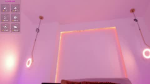 Snapshot of april_ebony18_ chatting on January 14, 1:49 pm April online show from January 14, 1:49 pm