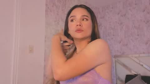 Isabella online show from April 15, 8:31 pm