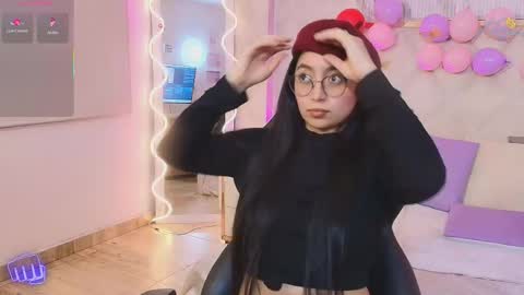 Snapshot of april_tay1 chatting on March 3, 3:45 am APRIL online show from March 3, 3:45 am