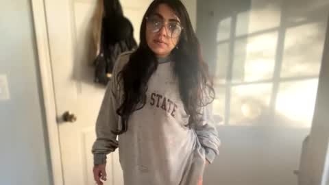 Snapshot of aprilanna chatting on December 12, 1:39 pm AnnaApril420 online show from December 12, 1:39 pm