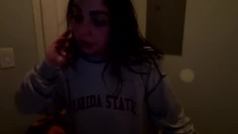 Snapshot of aprilanna chatting on December 25, 7:24 am AnnaApril420 online show from December 25, 7:24 am