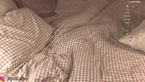 Snapshot of aprilinalba chatting on December 18, 1:15 am ALEKSANDRA POLYAKOVA online show from December 18, 1:15 am