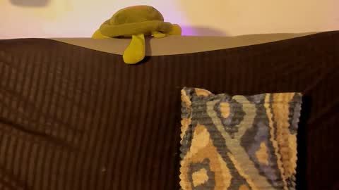 aprillebony319262 online show from February 27, 9:42 am