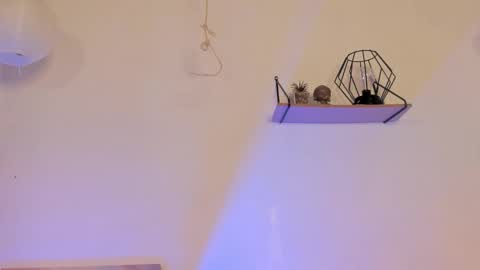 aprillebony319262 online show from April 2, 12:36 pm