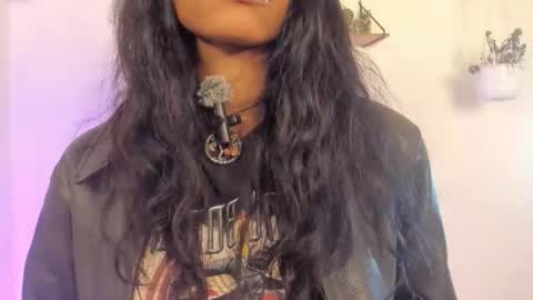 aprillebony319262 online show from April 4, 5:27 am